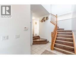 35 Martin Crossing Park NE - photo 3