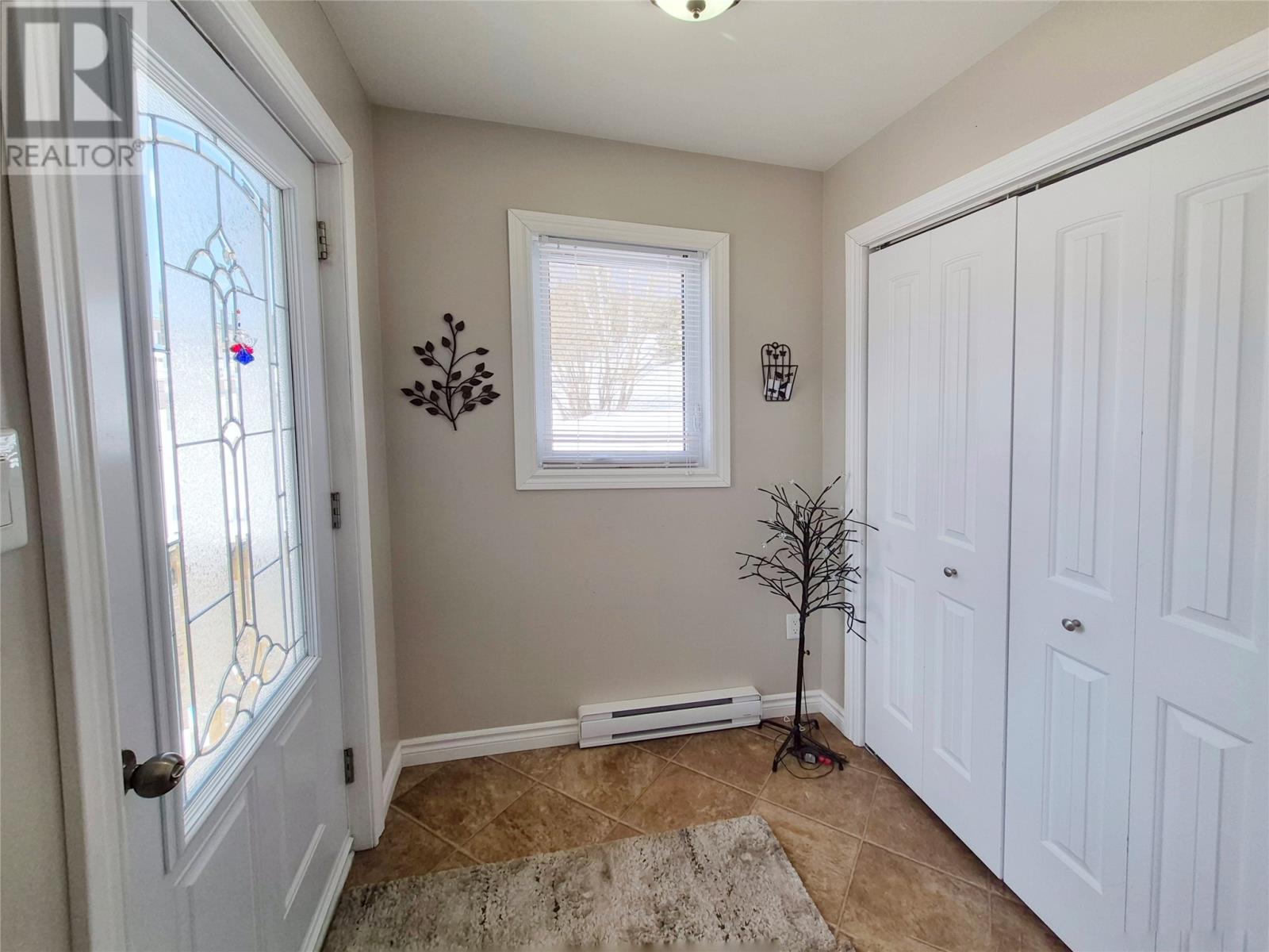14 Leamington Heights, Point Leamington — photo 3