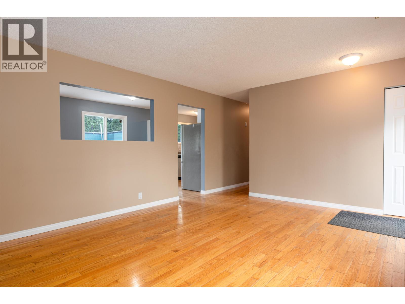 8396 CANTLE DRIVE - 6