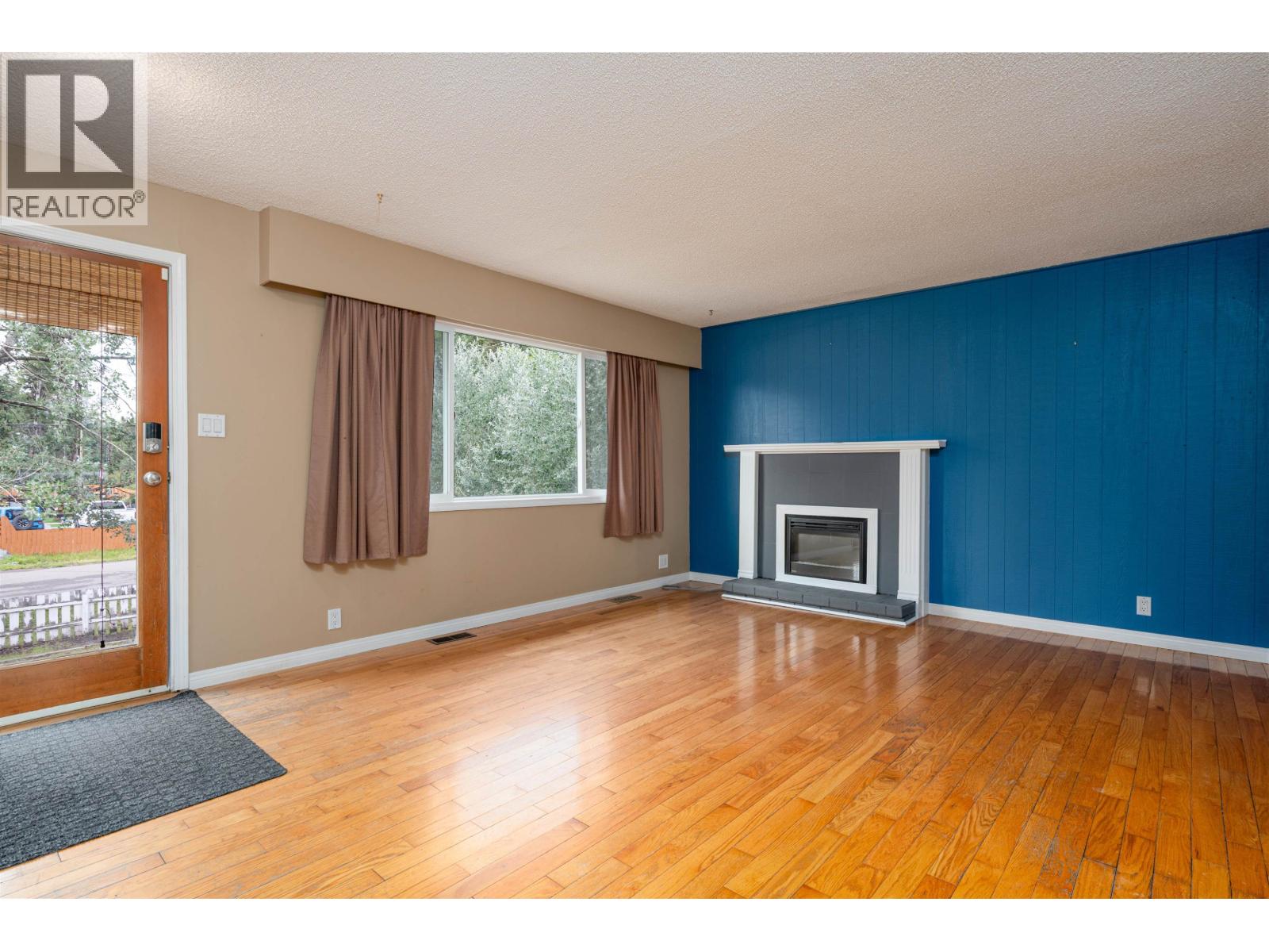 8396 CANTLE DRIVE - 4