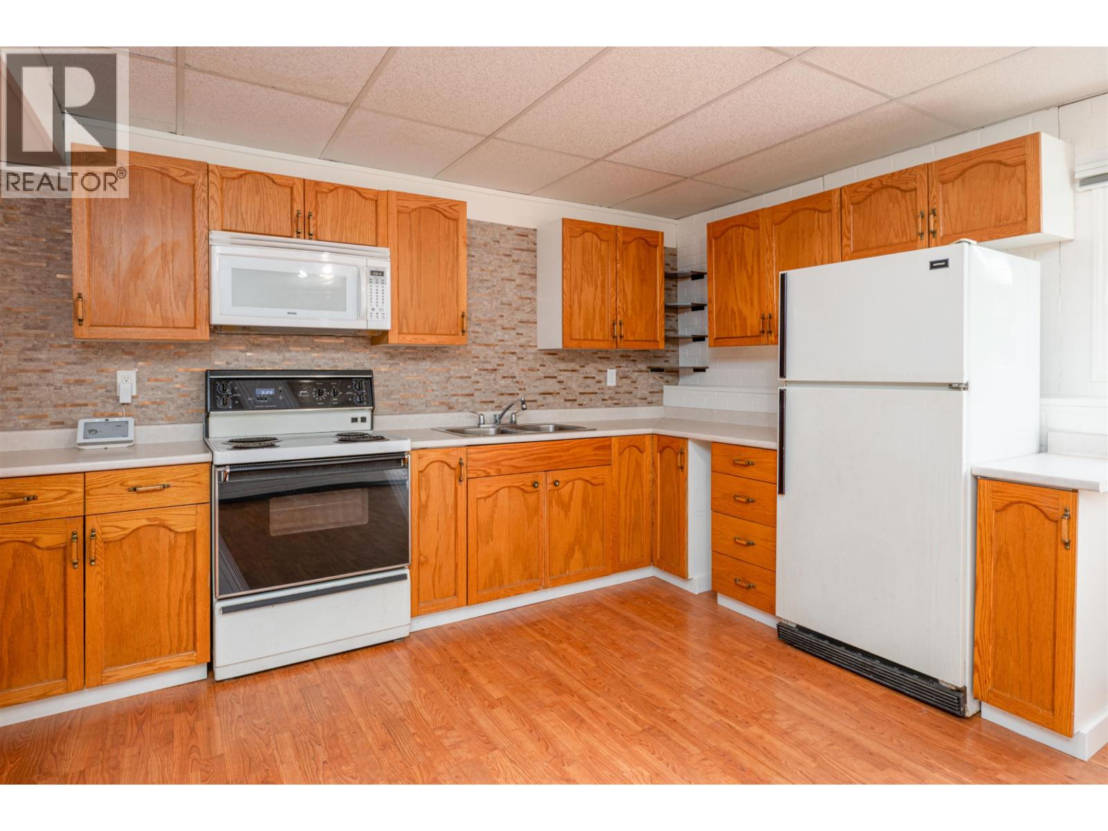 8396 CANTLE DRIVE, Prince George