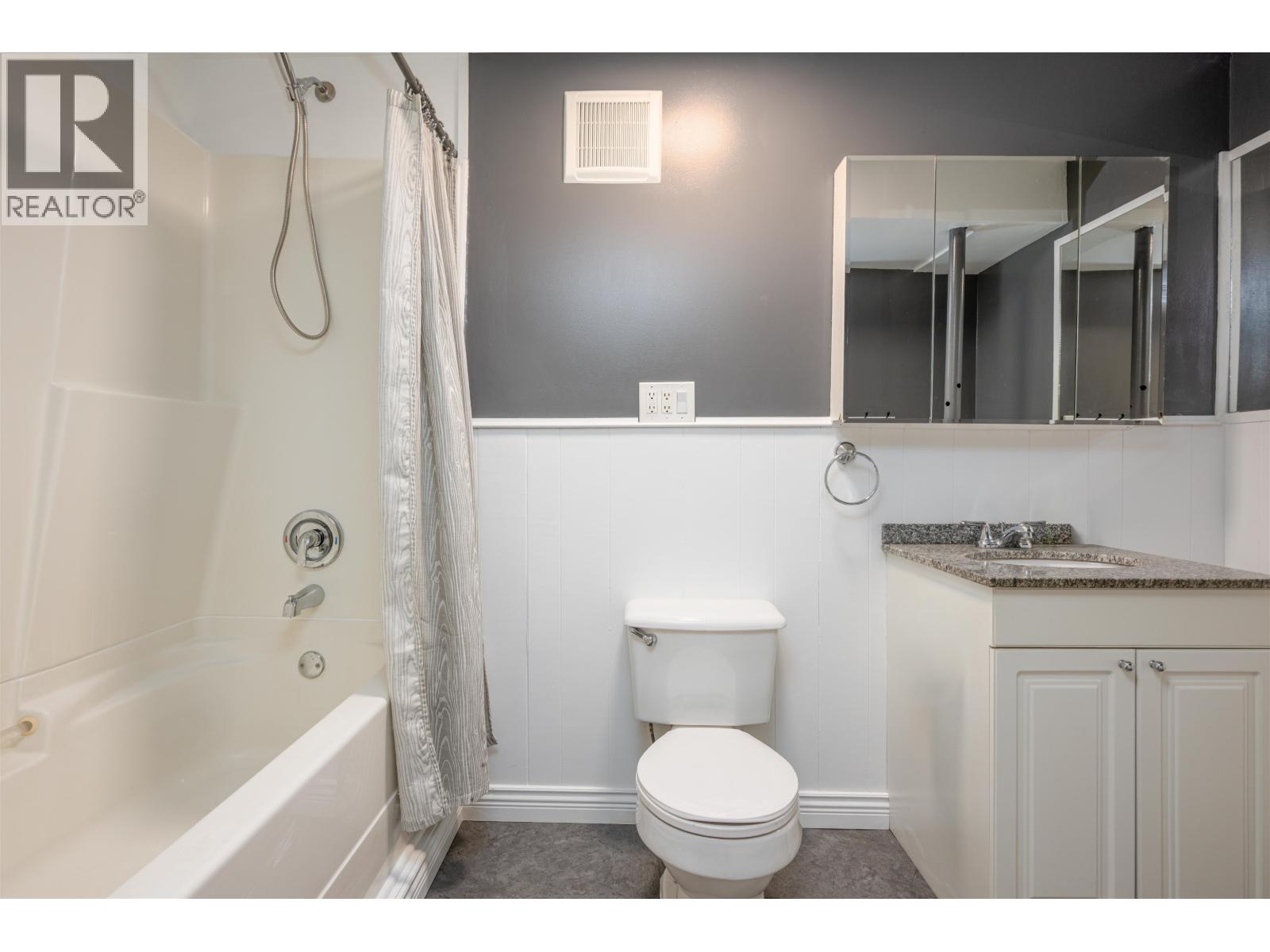 8396 CANTLE DRIVE, Prince George