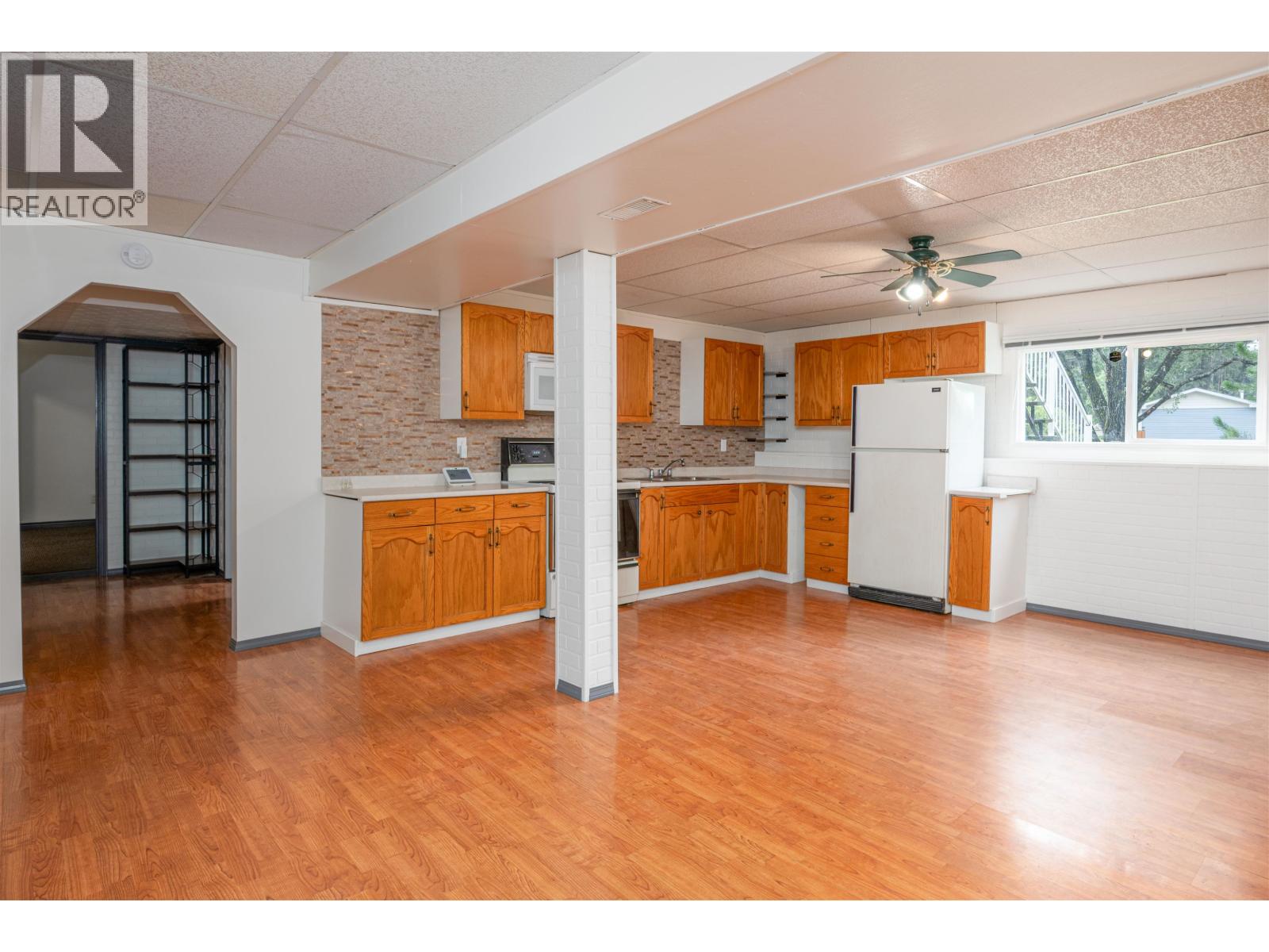 8396 CANTLE DRIVE - 19