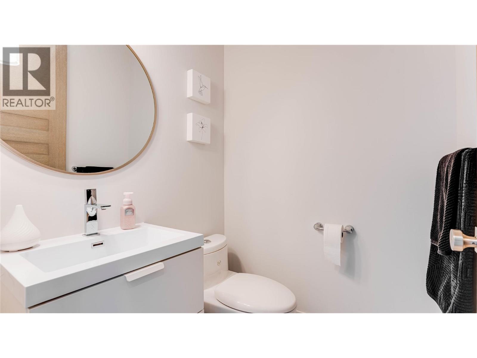8792 Cortland Place - Image 36