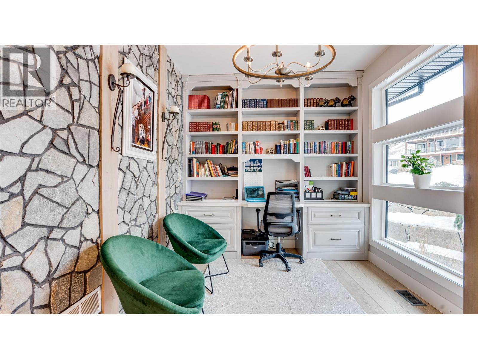 8792 Cortland Place - Image 46