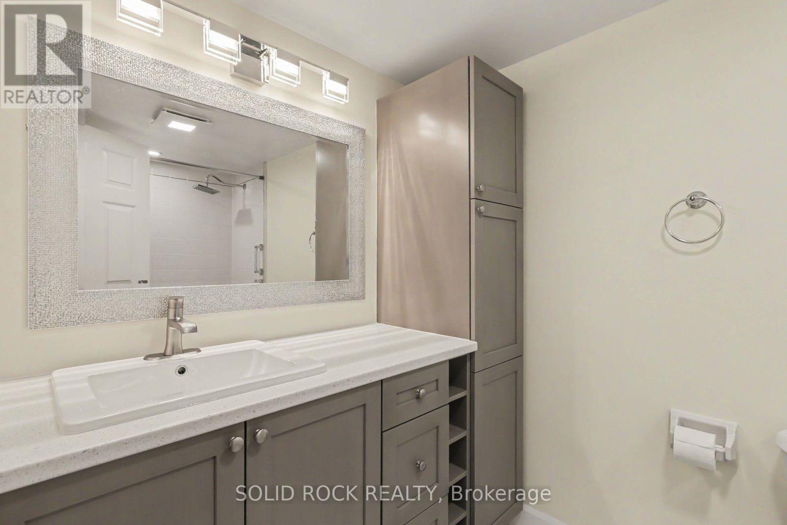 #303 30 CHARLEVOIX STREET - 19