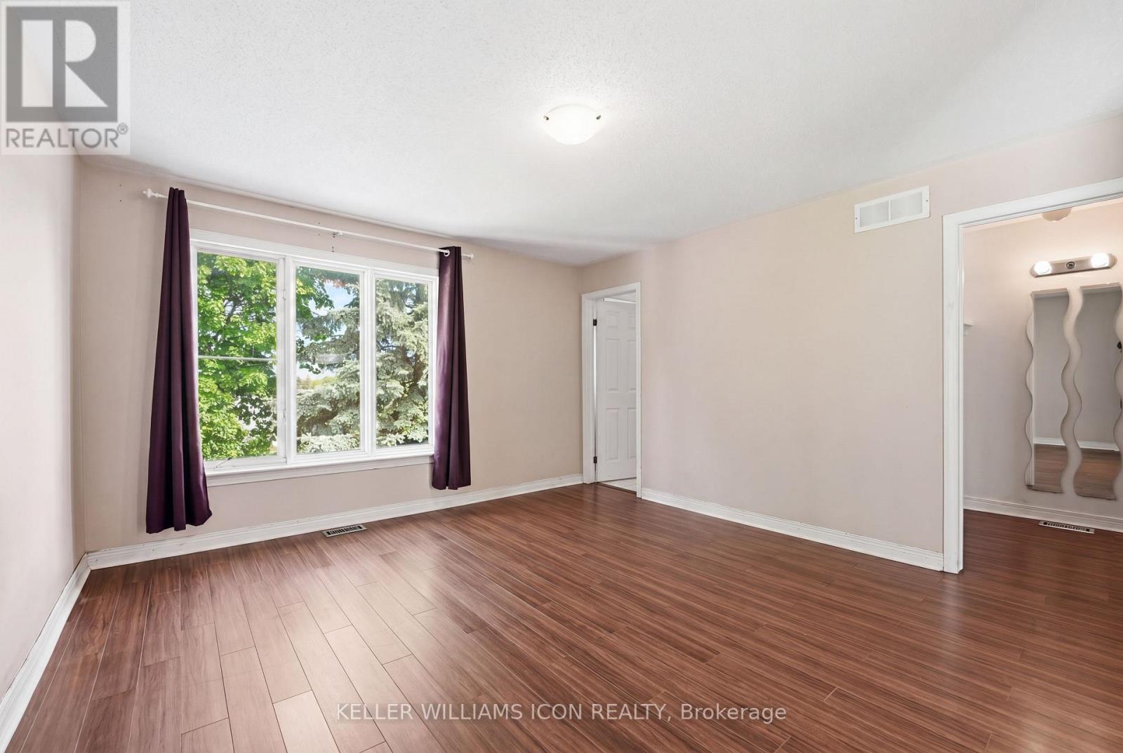 121 THORNBURY CRESCENT - Image 23
