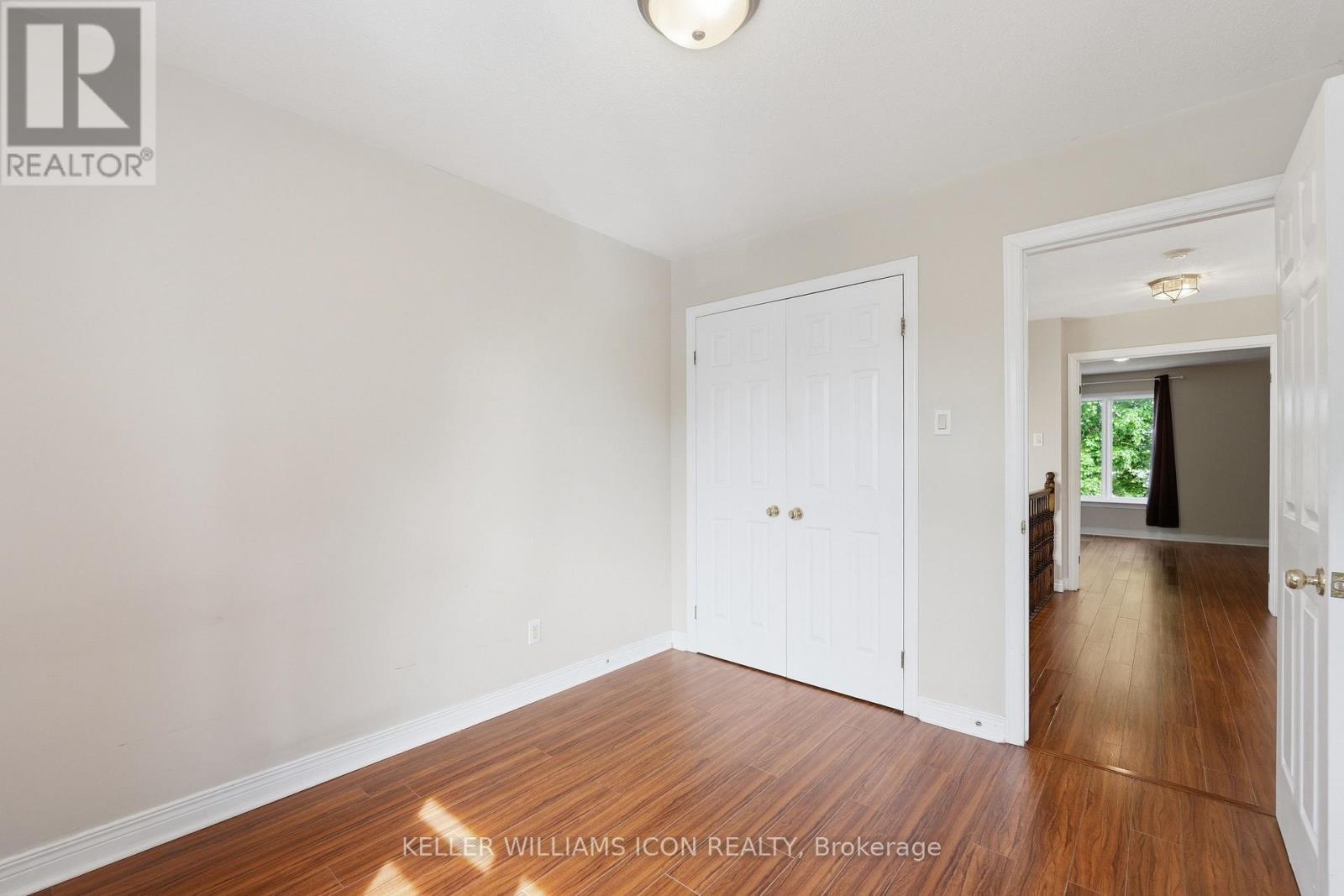 121 THORNBURY CRESCENT - Image 28