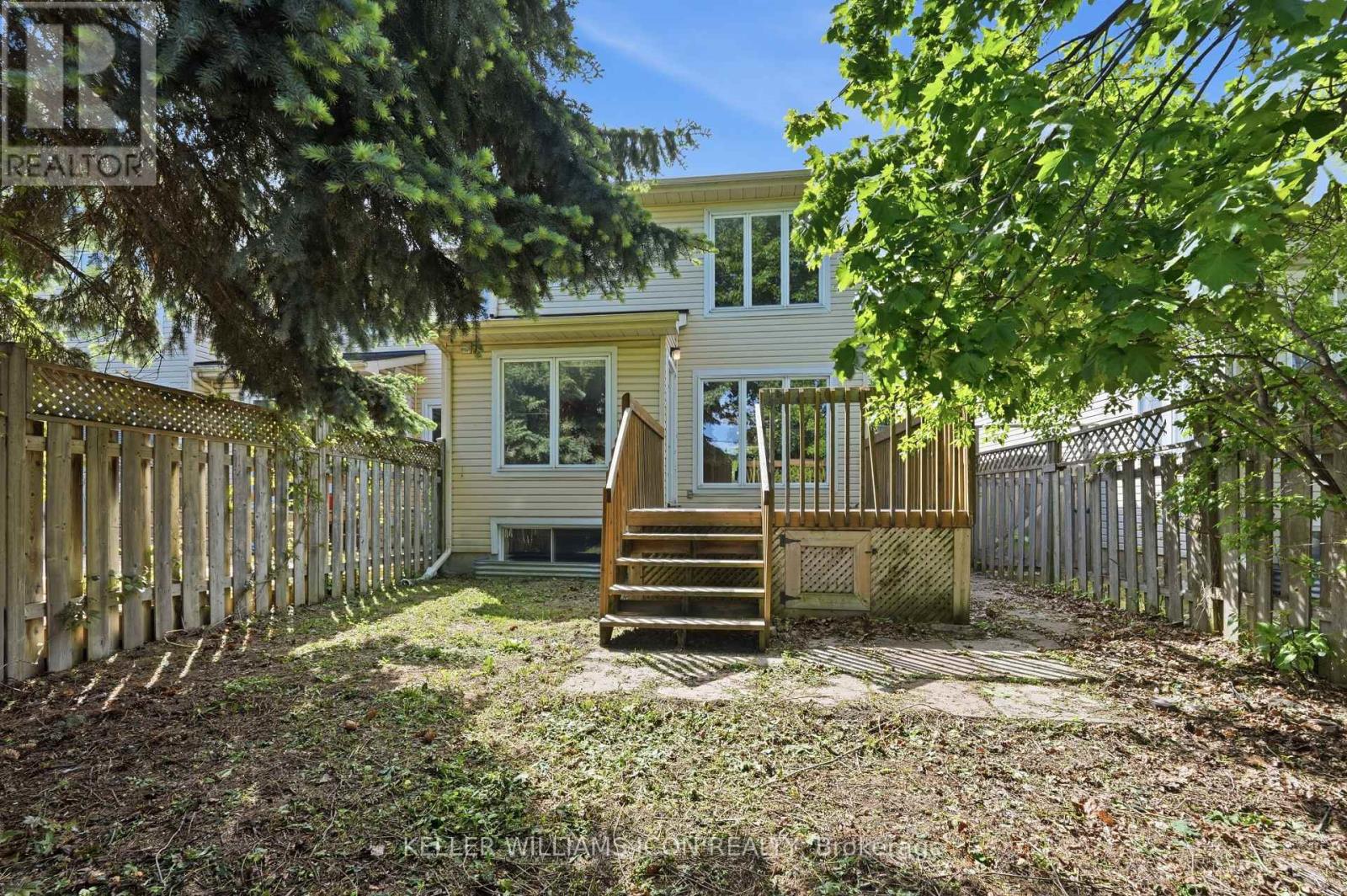 121 THORNBURY CRESCENT - Image 39