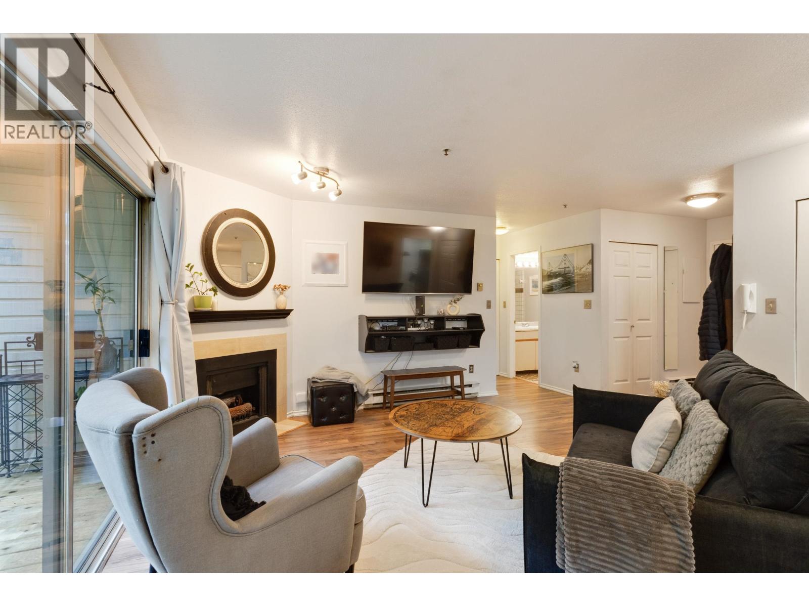 2 Bed, 2 Bath Apartment for Sale in Vancouver – 101 3270 W 4TH AVENUE, Vancouver – MLS# R3151054 - Image 9