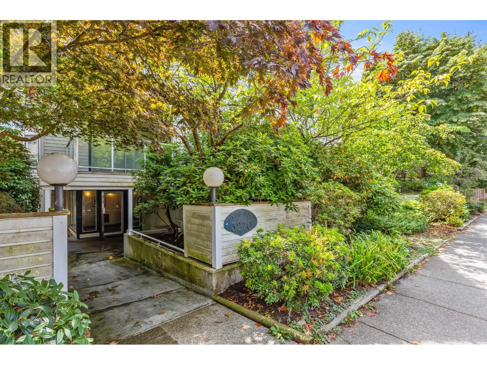 2 Bed, 2 Bath Apartment for Sale in Vancouver – 101 3270 W 4TH AVENUE, Vancouver – MLS# R3151054 - Image 23