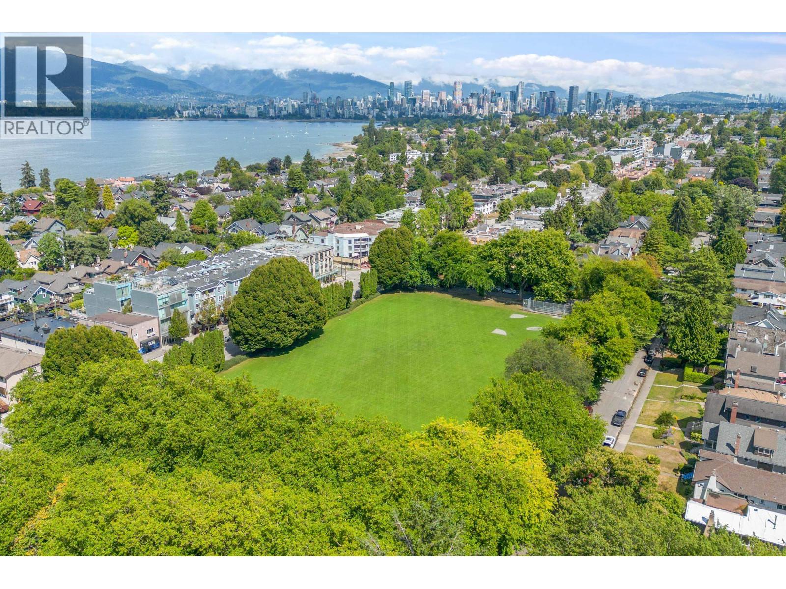 2 Bed, 2 Bath Apartment for Sale in Vancouver – 101 3270 W 4TH AVENUE, Vancouver – MLS# R3151054 - Image 26