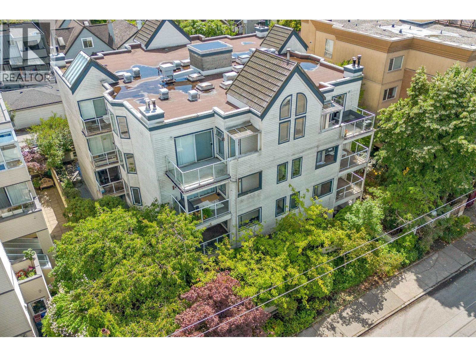 2 Bed, 2 Bath Apartment for Sale in Vancouver – 101 3270 W 4TH AVENUE, Vancouver – MLS# R3151054 - Image 24