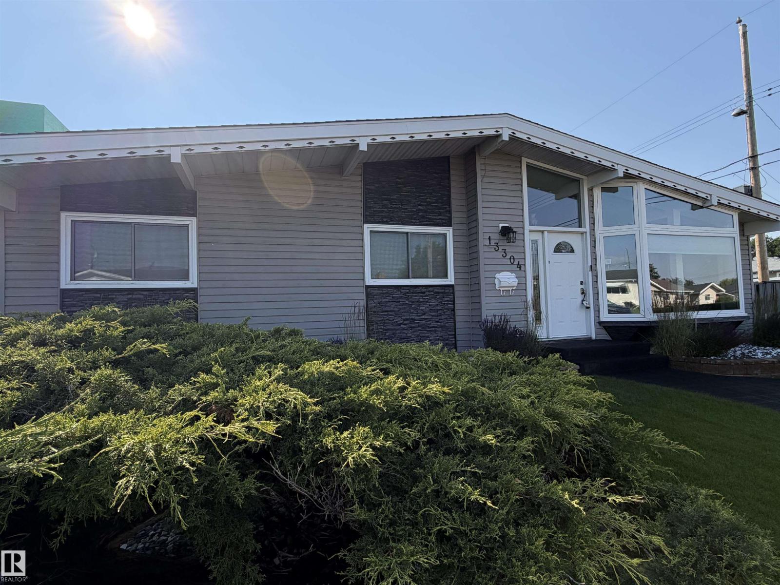 13304 70 ST NW, Delwood, Edmonton photo 1