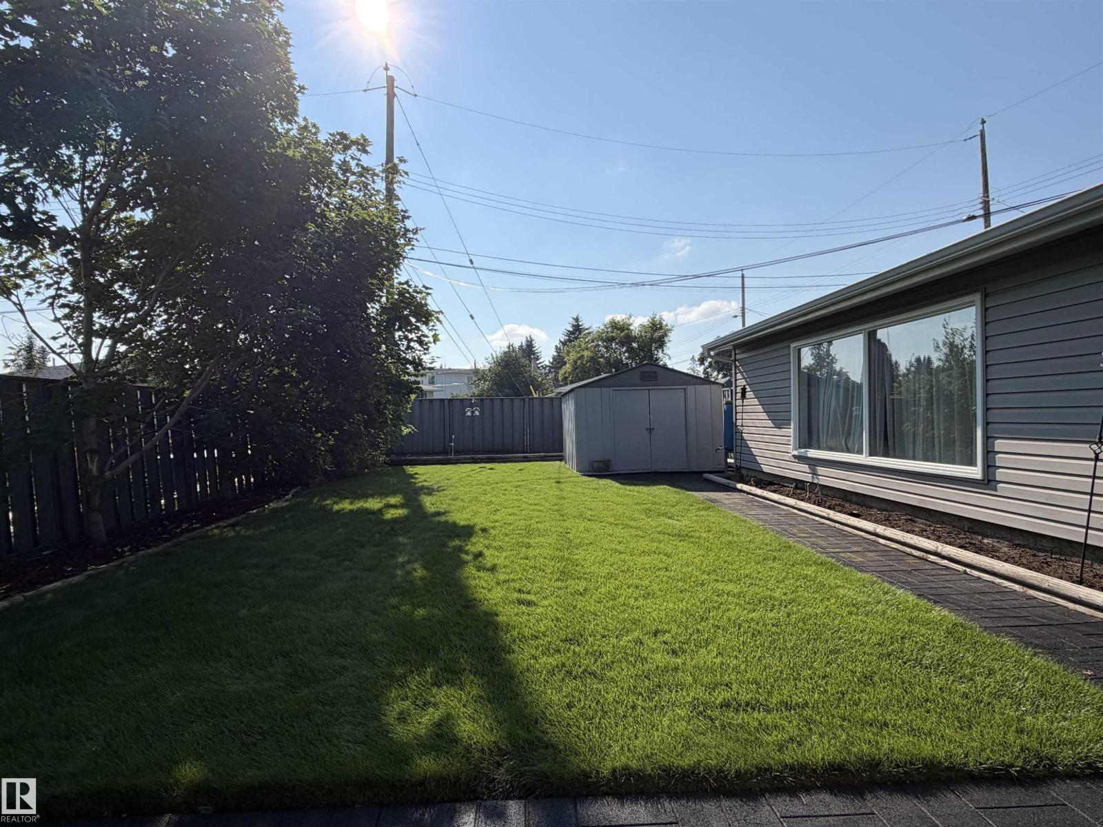 13304 70 ST NW - 9