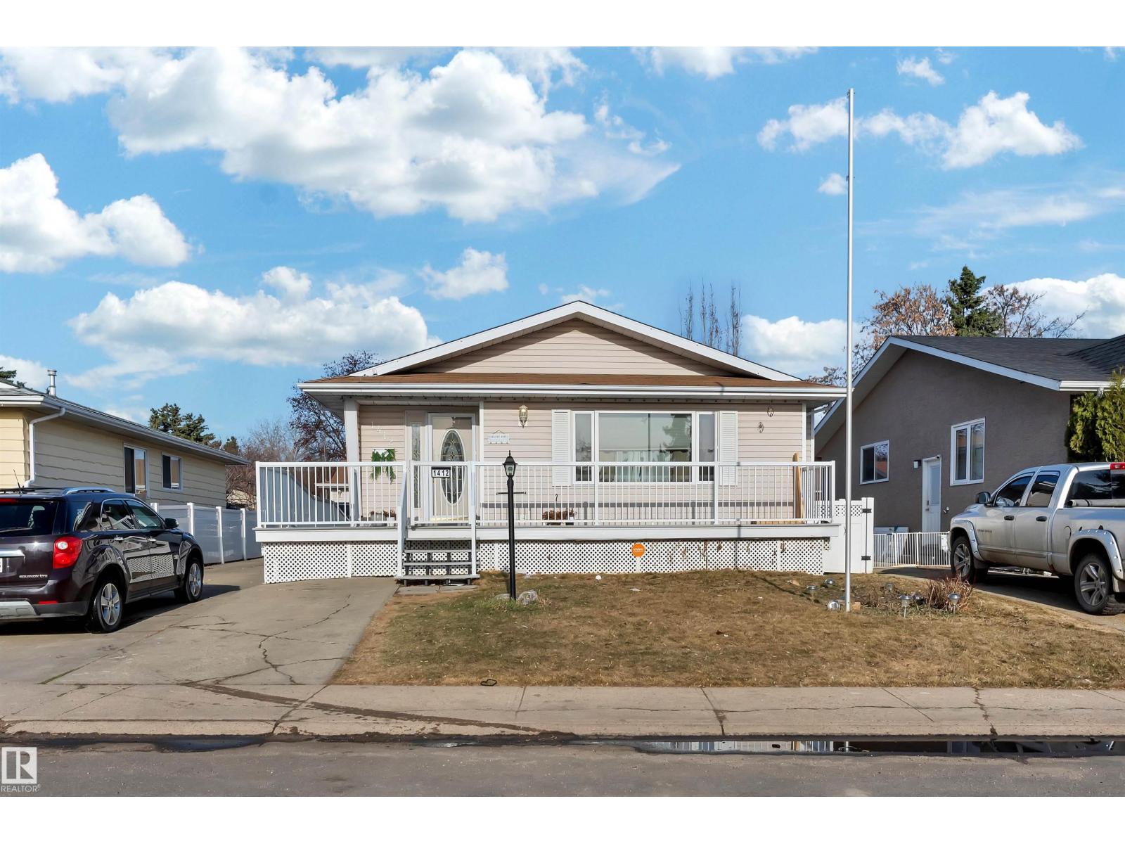 1412 63 ST NW, Sakaw, Edmonton photo 1