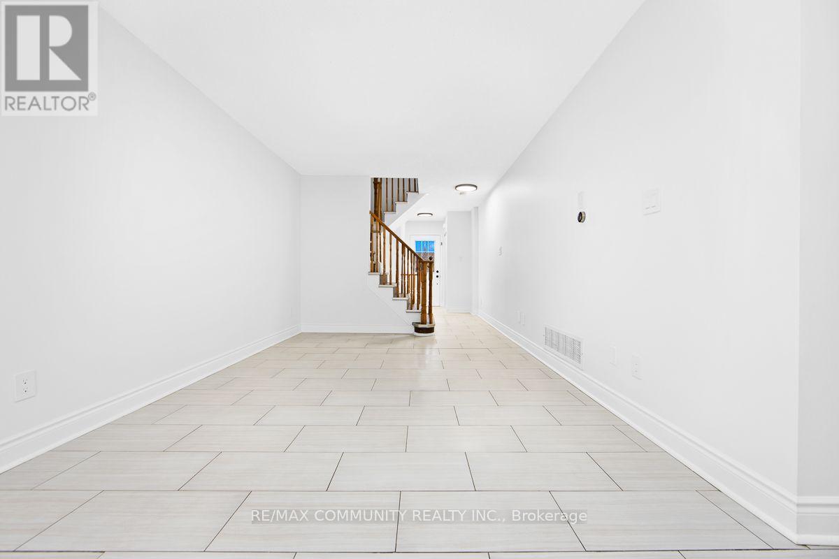 1049 KENNEDY CIRCLE - 4