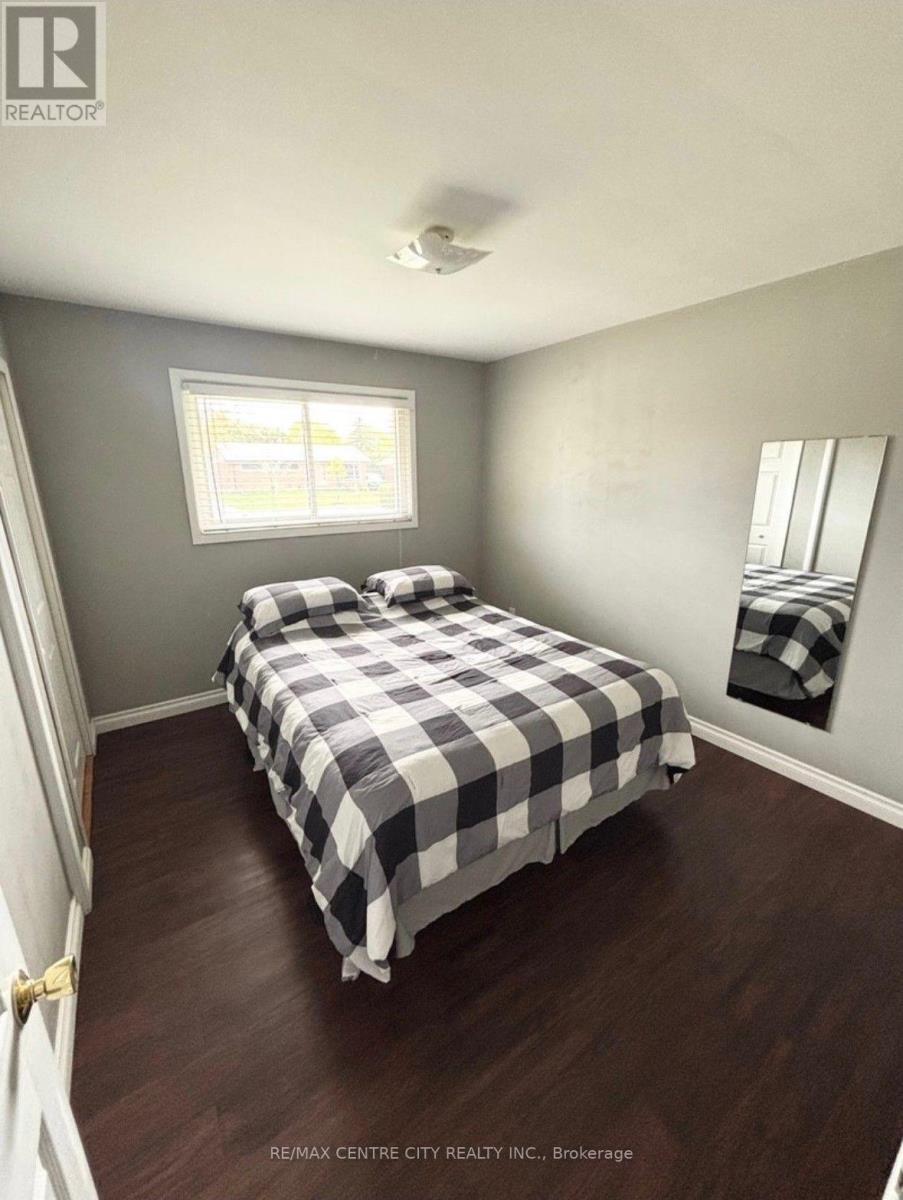 175 BANCROFT ROAD - 11