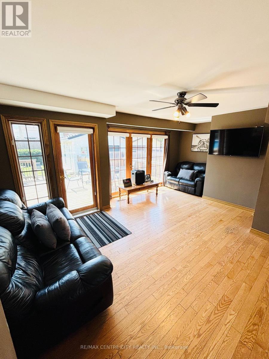 175 BANCROFT ROAD - Image 3