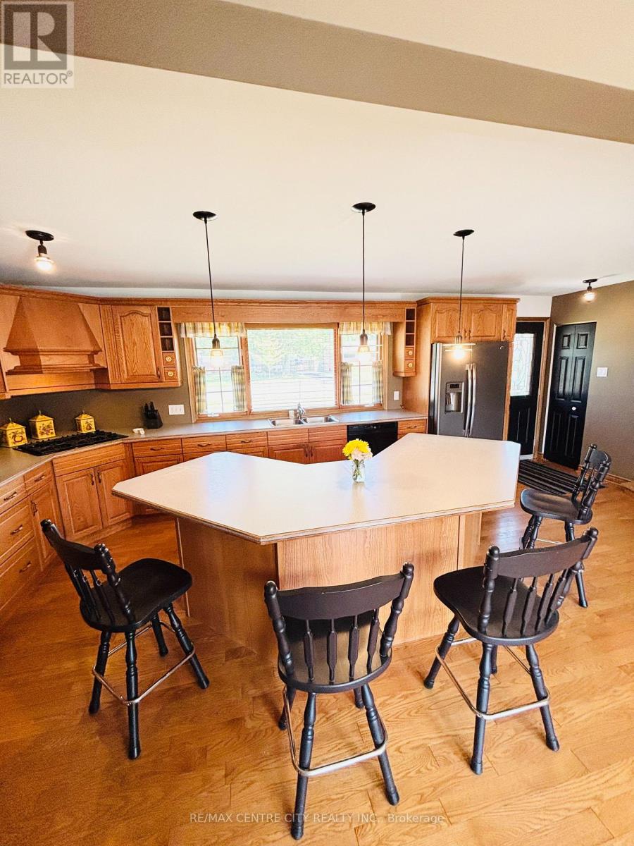 175 BANCROFT ROAD - 7