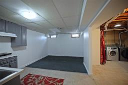 Office - 1457 Jefferson Avenue, Winnipeg, MB R2P0R5 Photo 9