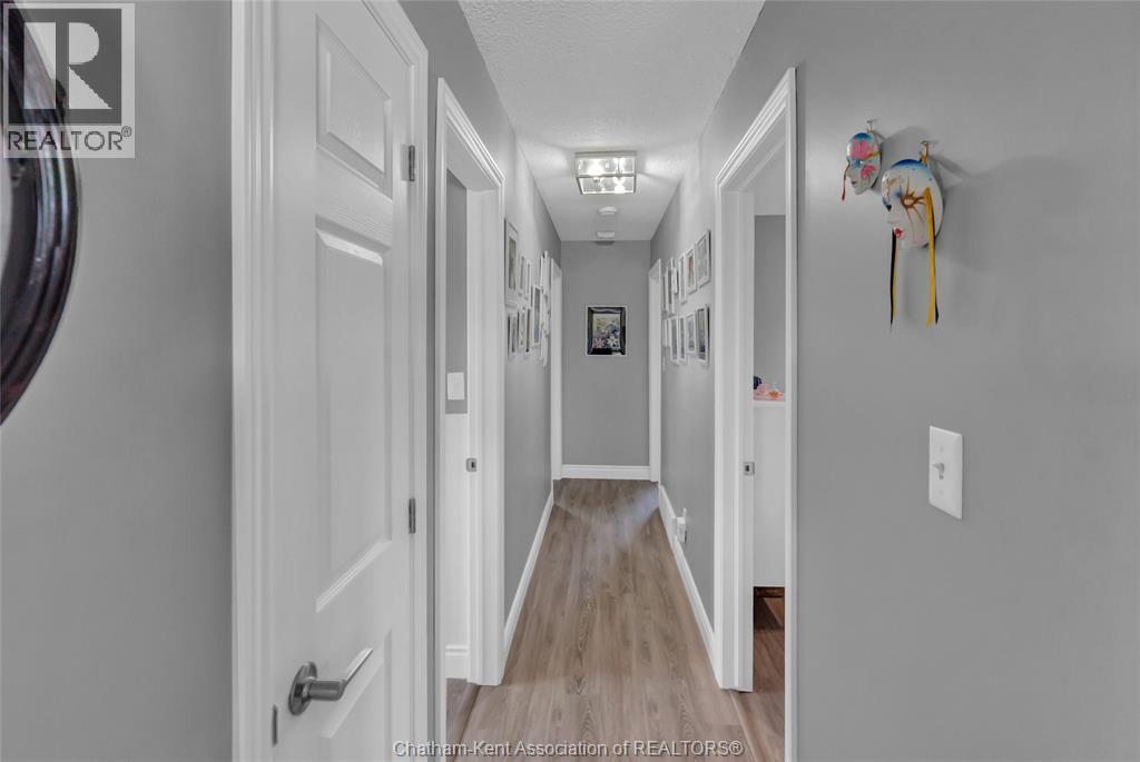 28 Campbell STREET - 19