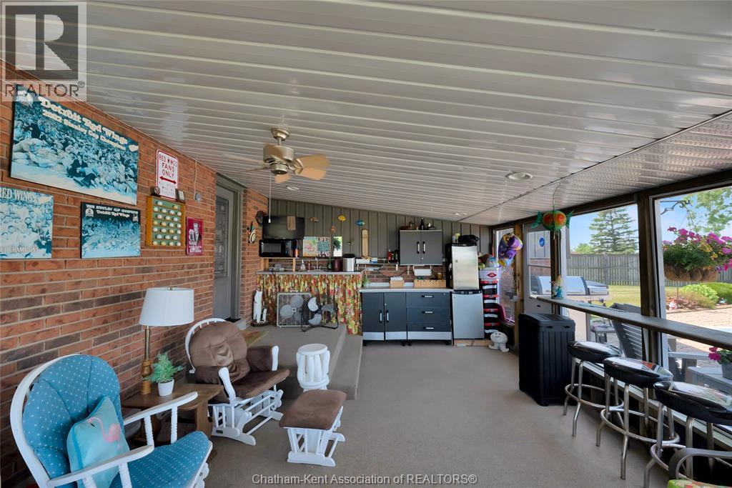 28 Campbell STREET - 44
