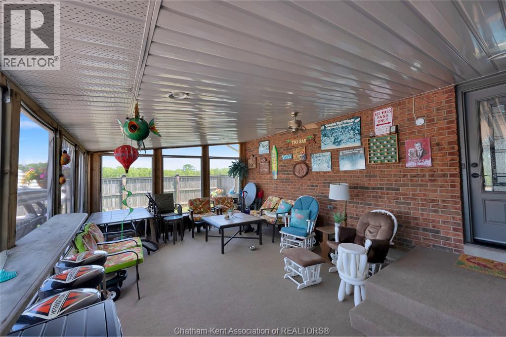 28 Campbell STREET - 45
