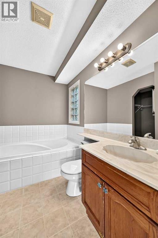 163 Valley Crest Close NW - Image 15