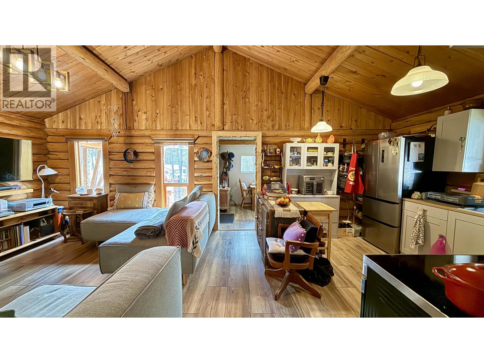 4863 CUMSU PLACE - 2