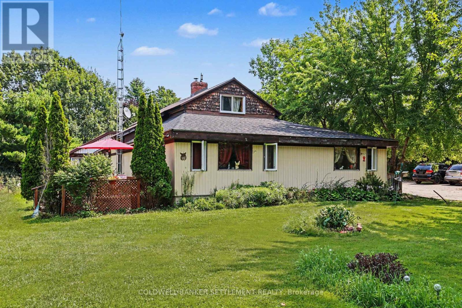 1092 RIDEAU FERRY ROAD - 1