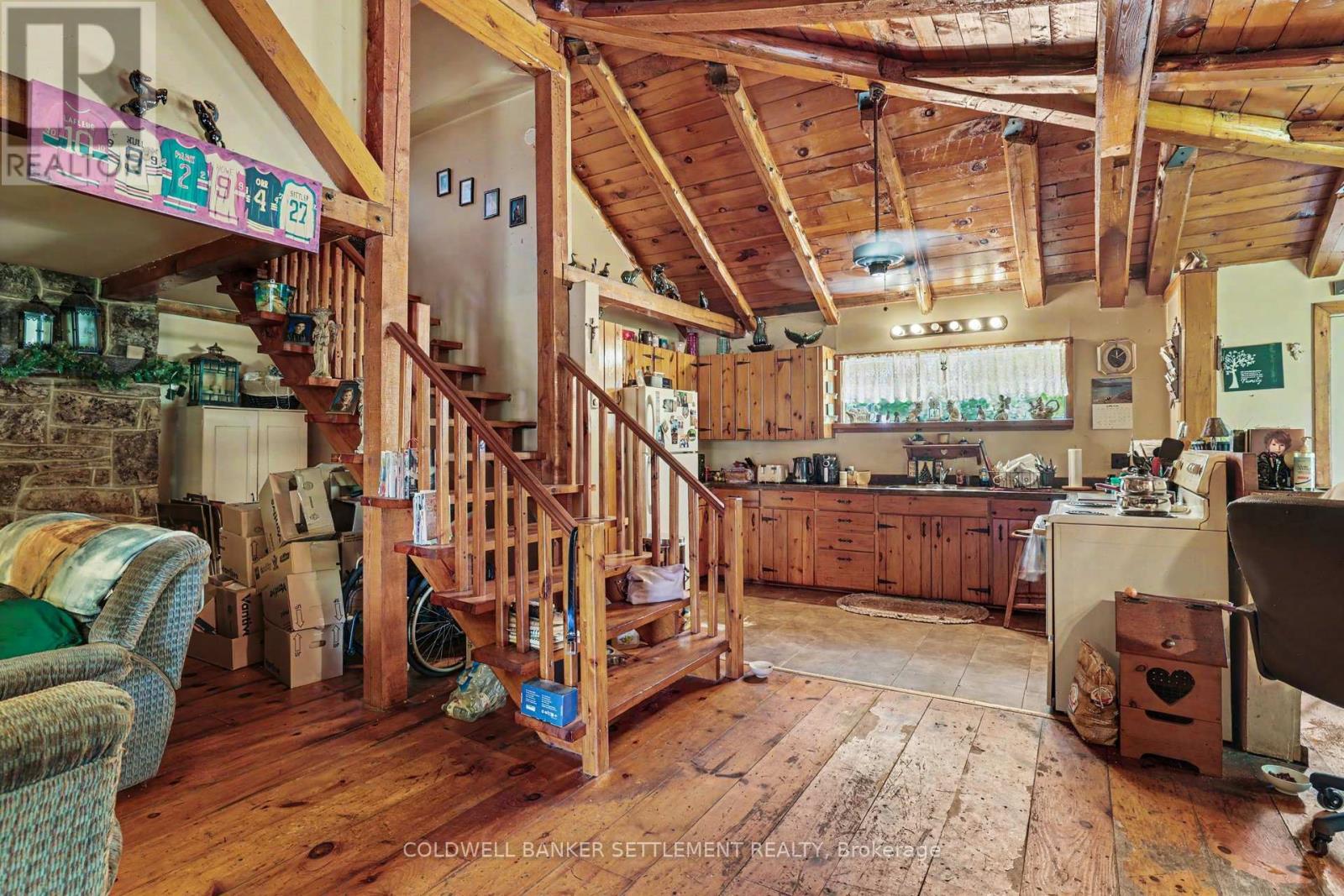 1092 RIDEAU FERRY ROAD - 11