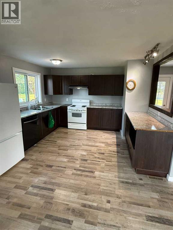 47315 Hwy 22 - 10