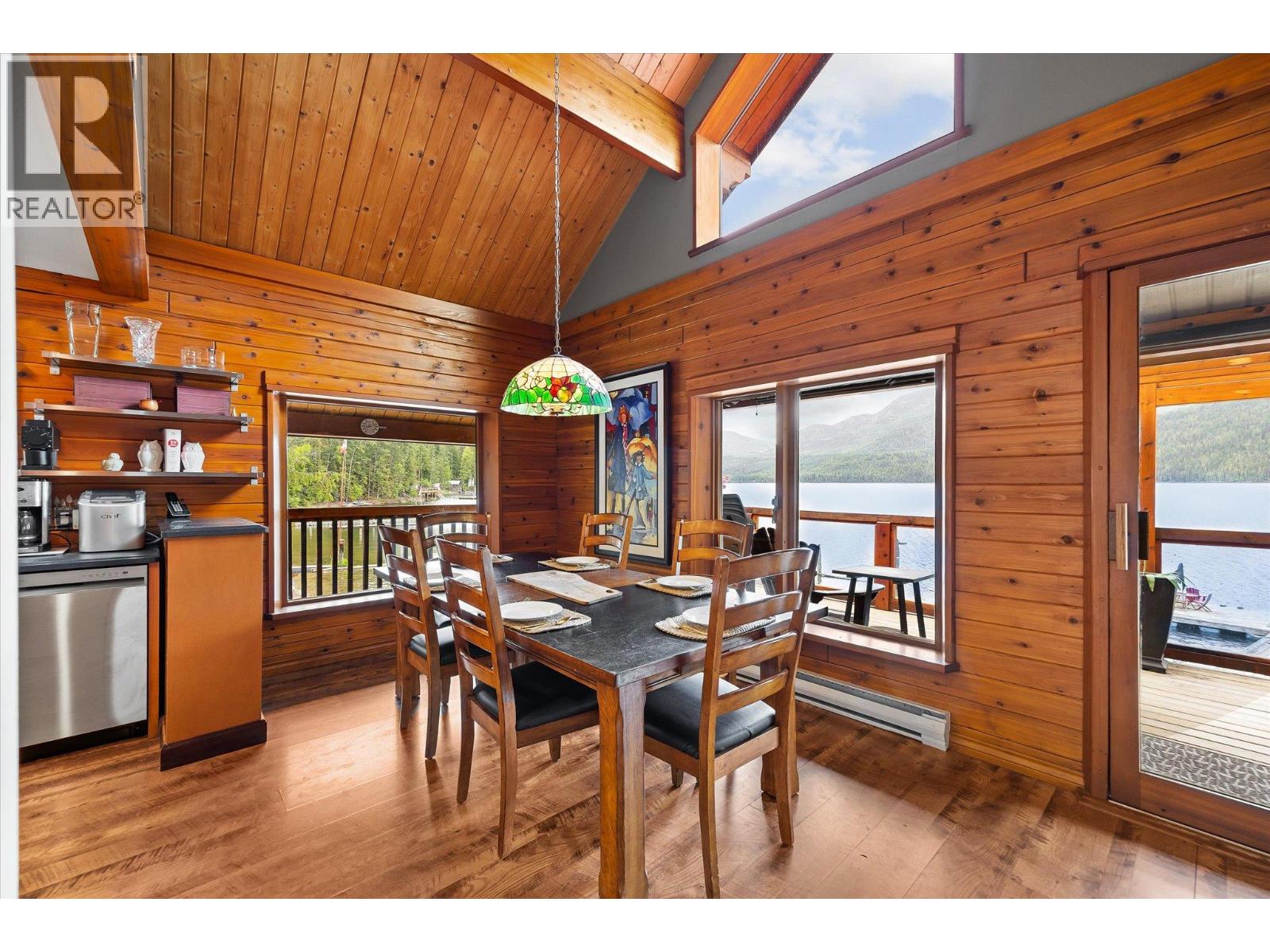 3546 MABEL LAKE Road - 15
