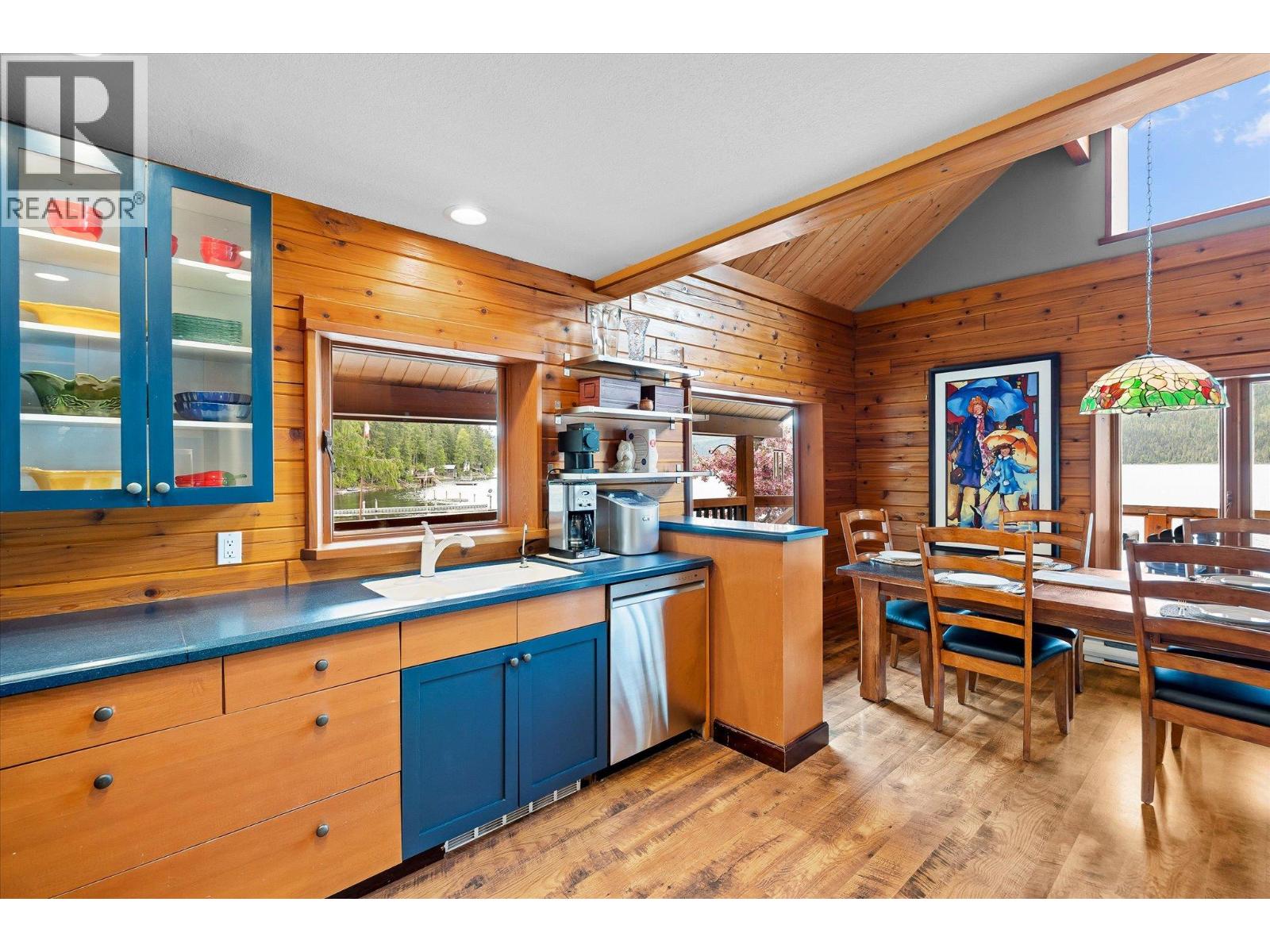 3546 MABEL LAKE Road - 19