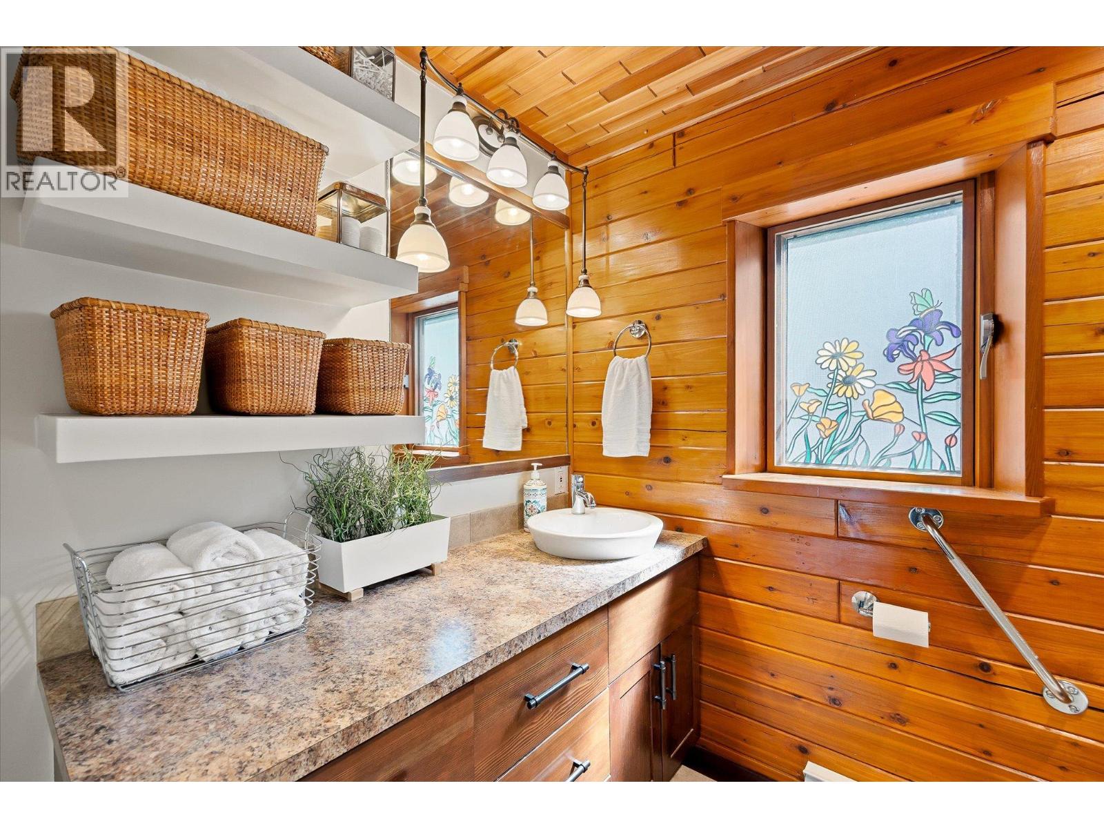 3546 MABEL LAKE Road - 28