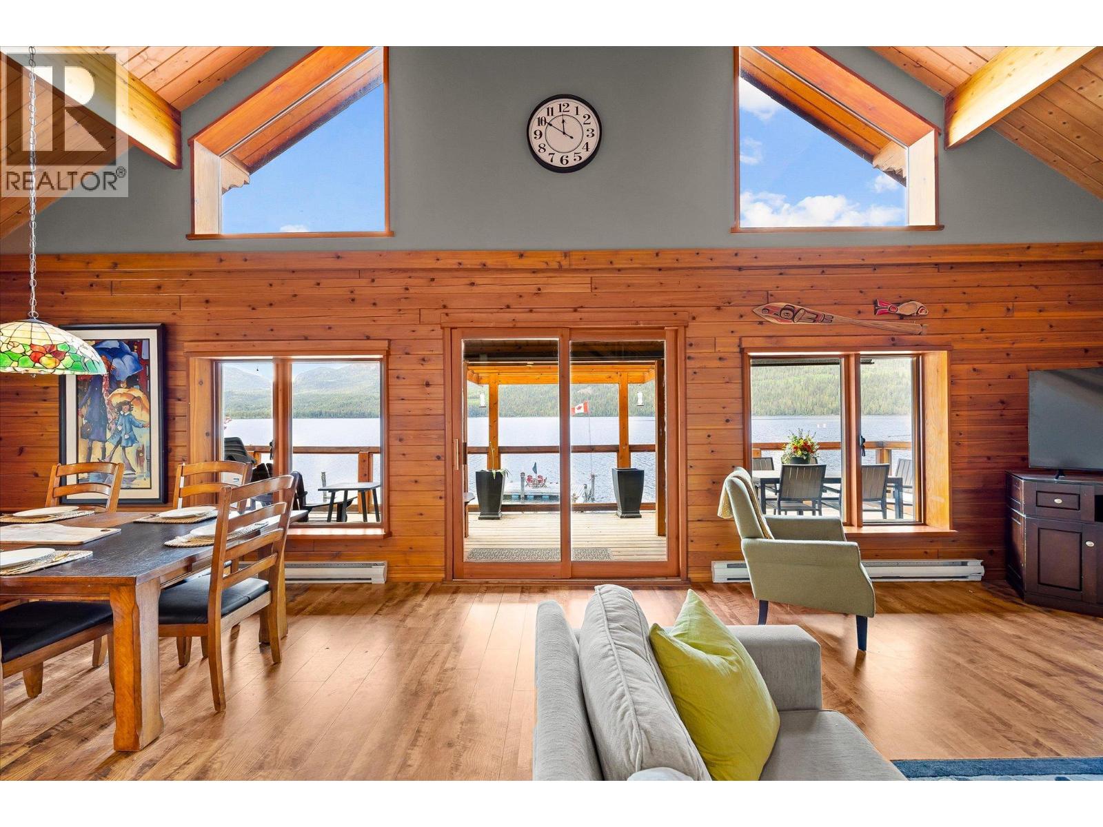 3546 MABEL LAKE Road - 14