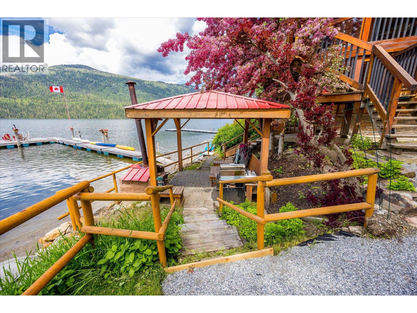3546 MABEL LAKE Road - 67