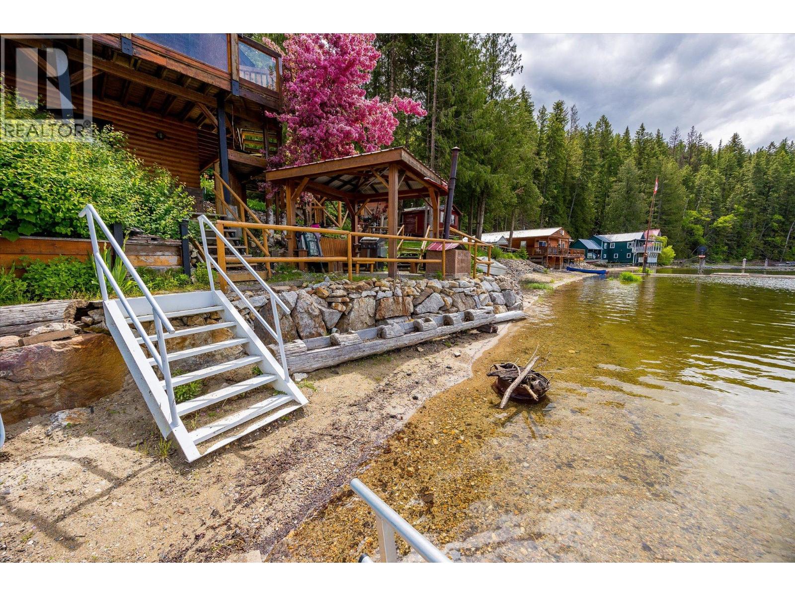 3546 MABEL LAKE Road - 62