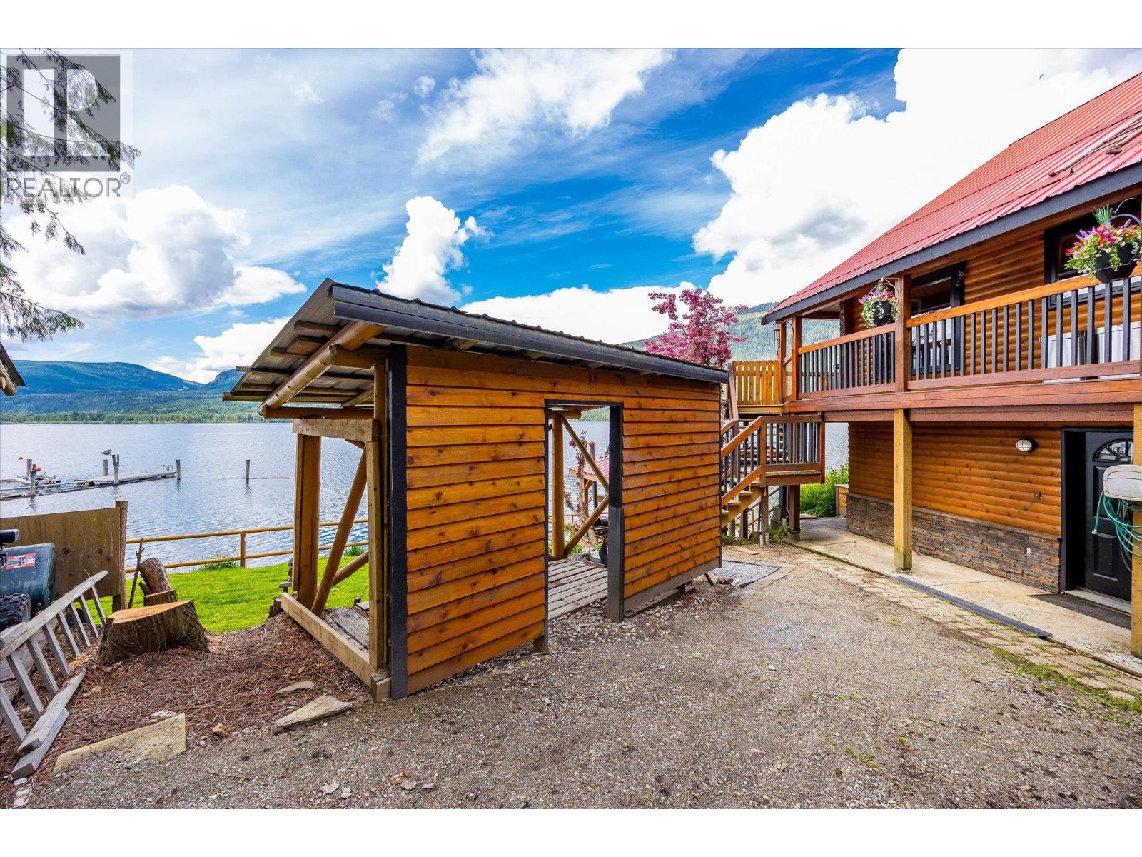 3546 MABEL LAKE Road - 72