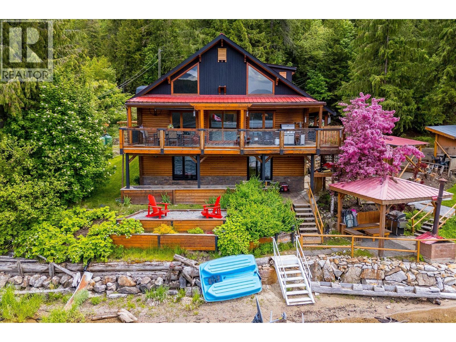 3546 MABEL LAKE Road - 82