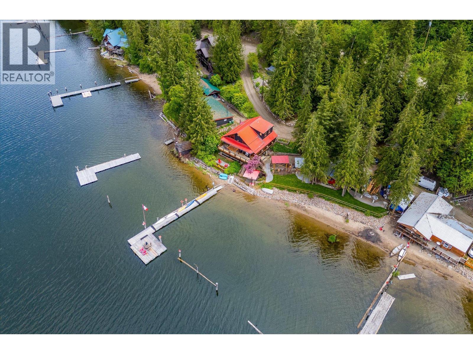3546 MABEL LAKE Road - 84