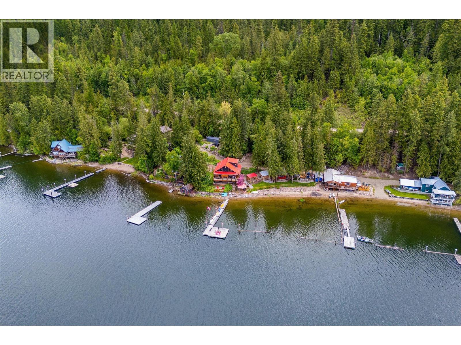 3546 MABEL LAKE Road - 85