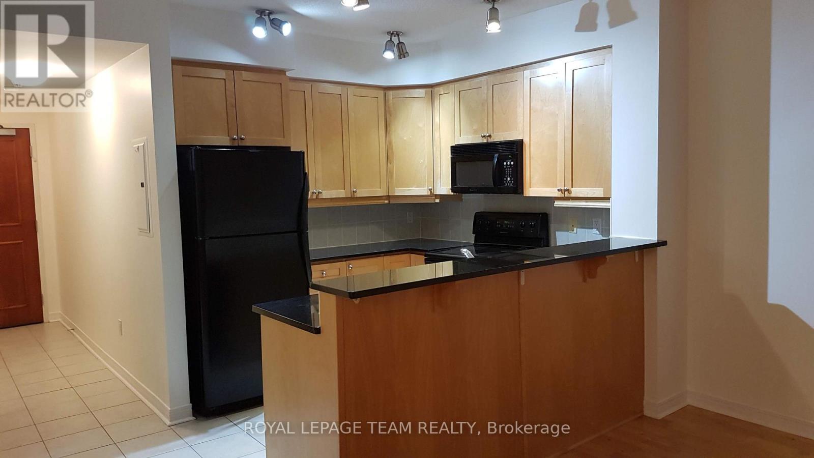1 Bed, 1 Bath House for Rent in Ottawa – 1801 – 570 LAURIER AVENUE W, Ottawa – MLS# X13619296 - Image 17