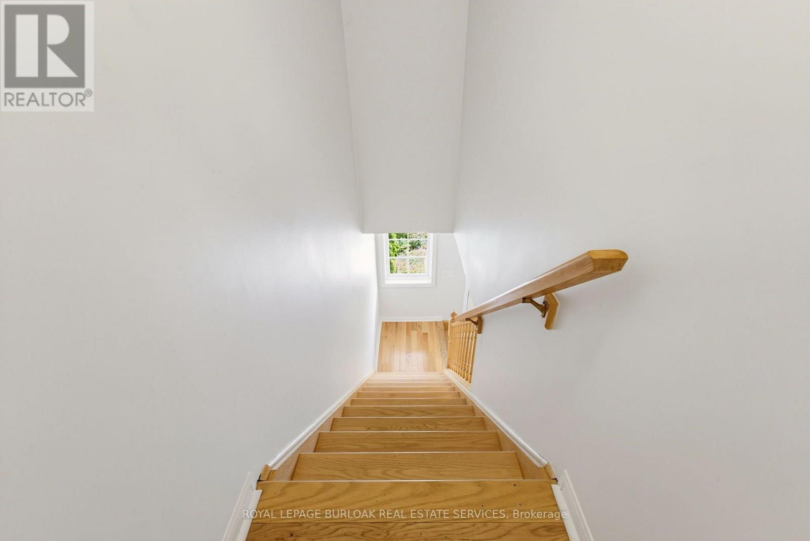 4425 PETER DRIVE - 17