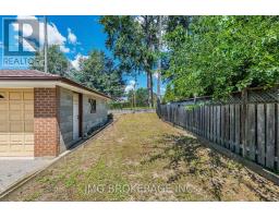 53 Foxrun Avenue, Toronto, ON M3L1L9 Photo 43