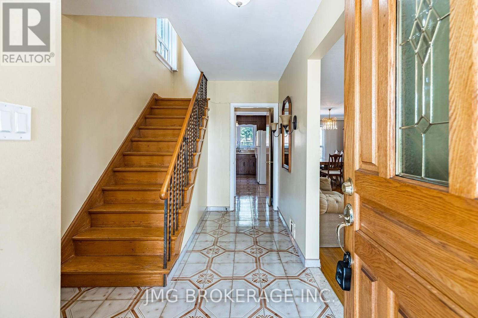 53 FOXRUN AVENUE - 4