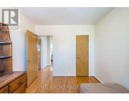 53 Foxrun Avenue, Toronto, ON M3L1L9 Photo 25