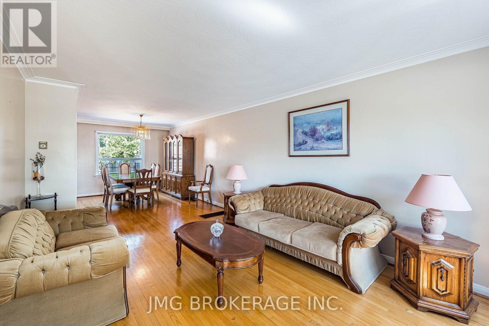 53 FOXRUN AVENUE - 7