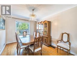 53 Foxrun Avenue, Toronto, ON M3L1L9 Photo 12